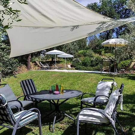 Apartment In Mit Grossem Grill Monte San Savino